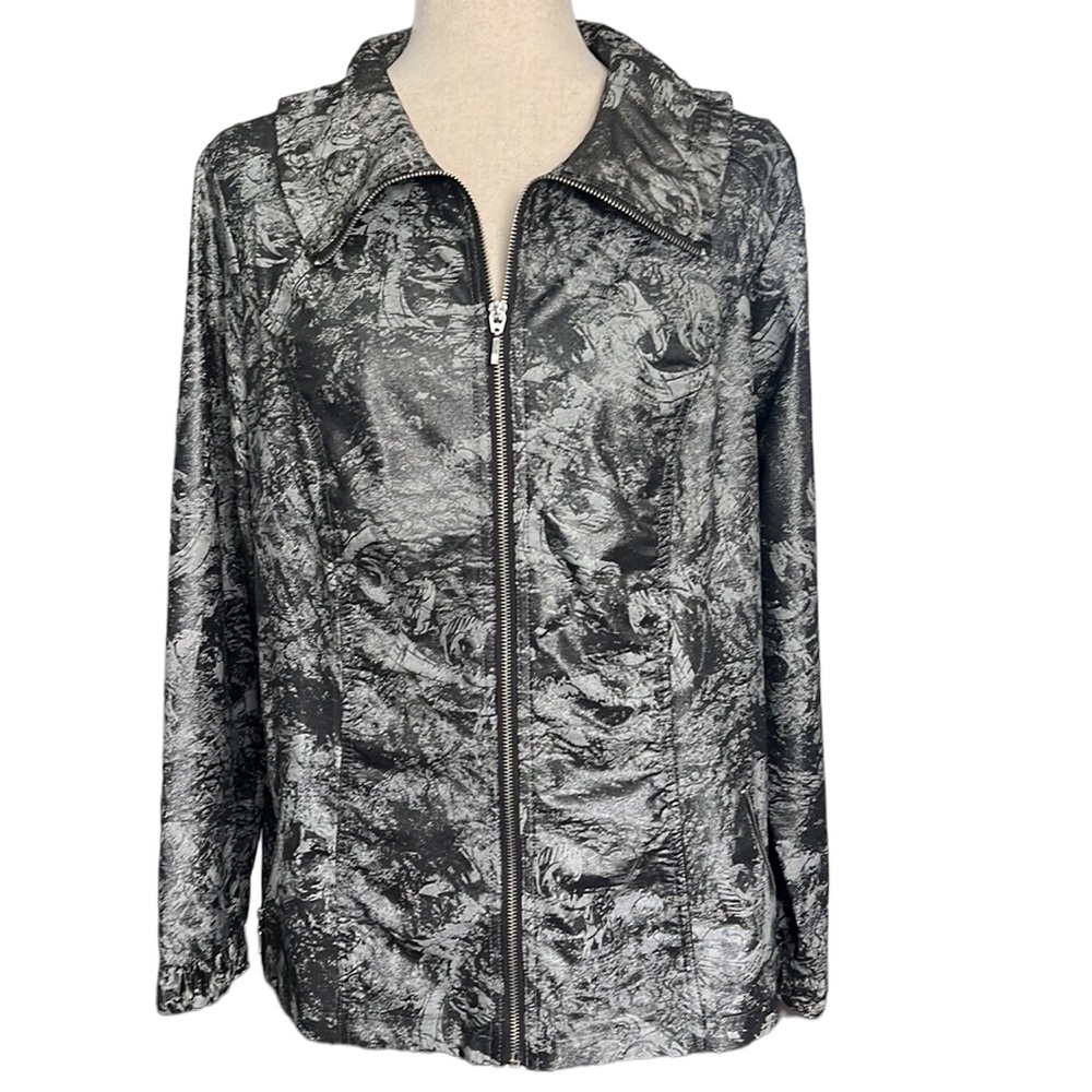 Zenergy by Chico’s Black and Silver Zip Jacket Size L